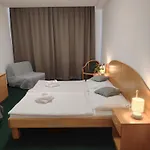 레기 호텔 3*