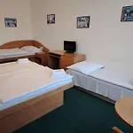 Legie 3* Prága