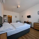 레기 호텔 3*