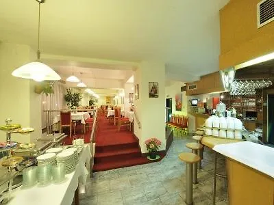 Legie 3* Prag