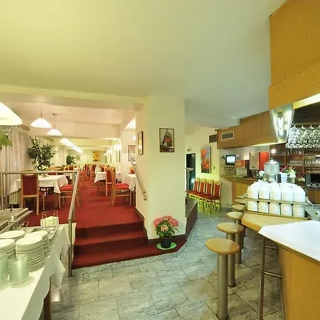 Ξενοδοχείο Legie 3*