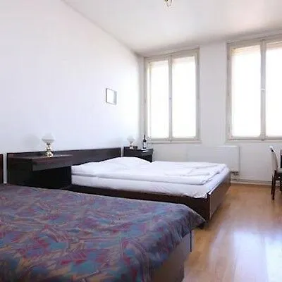 Ξενοδοχείο Legie 3*