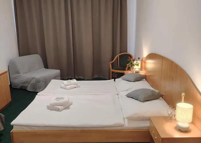 Legie Hotel 3*