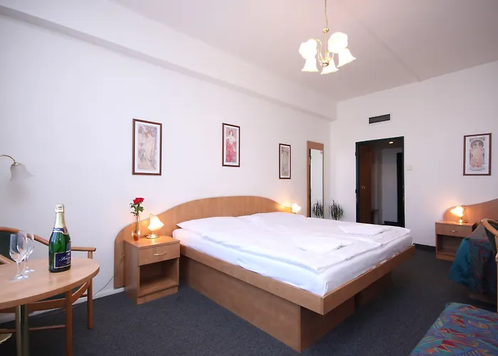 Legie Hotel 3*